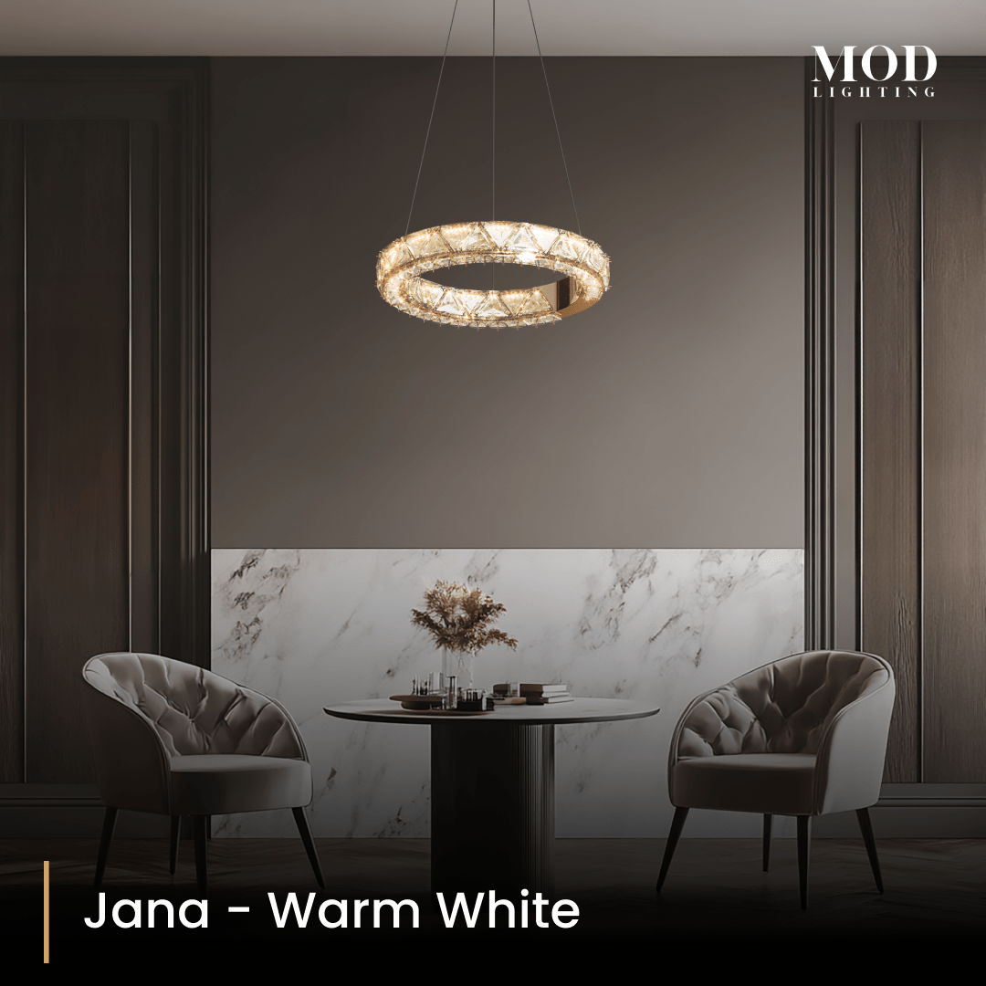 nowoczesny żyrandol z kryształem i wykończeniem rose‑gold