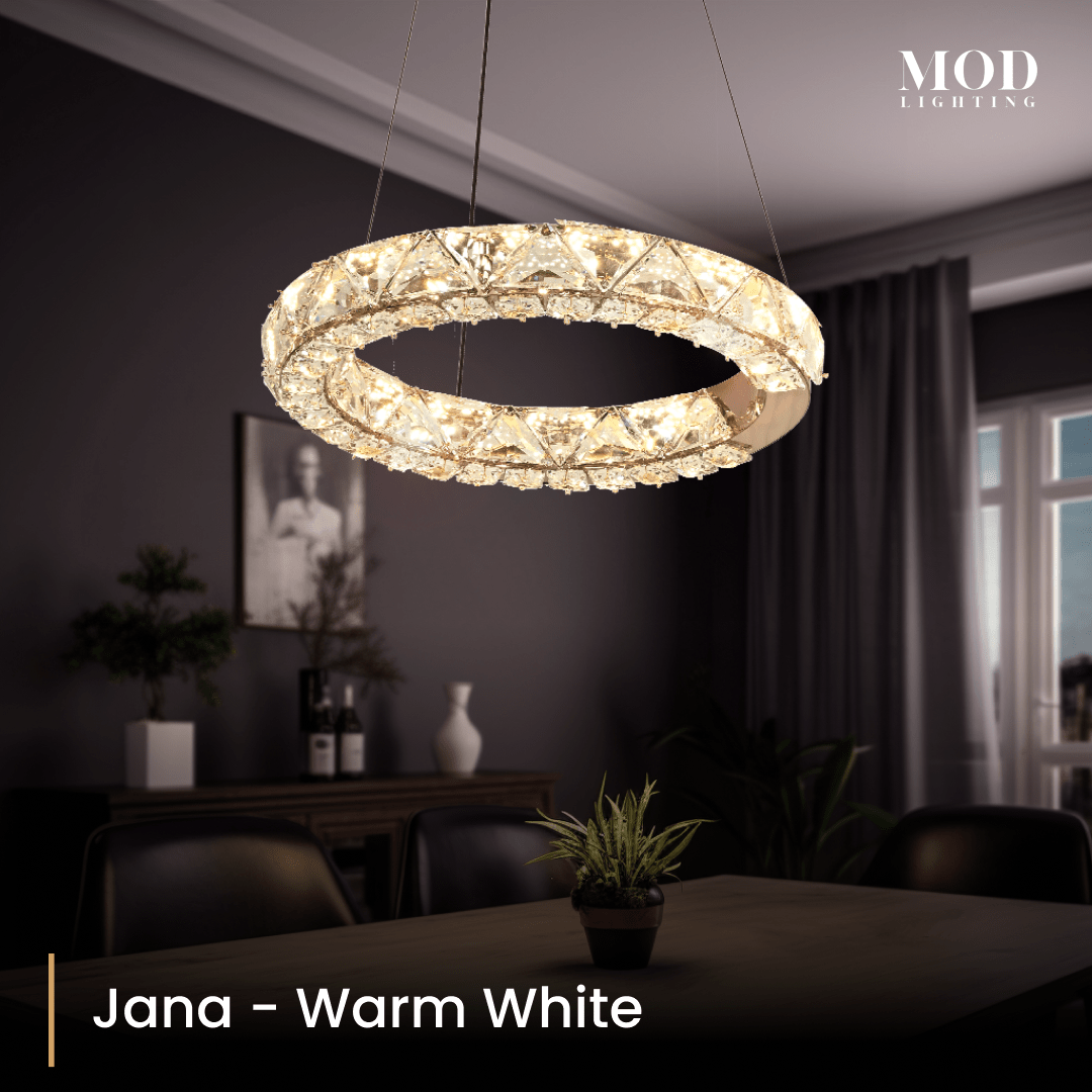 nowoczesny żyrandol z kryształem i wykończeniem rose‑gold